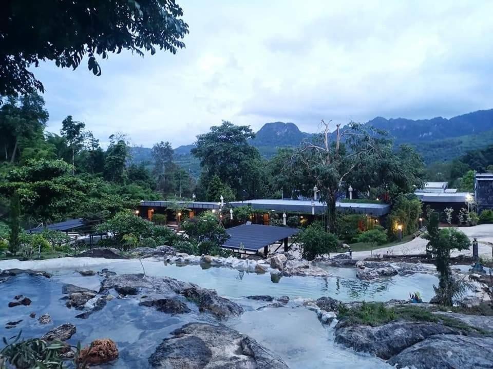 Keeree Loft Resort Thong Pha Phum Eksteriør bilde